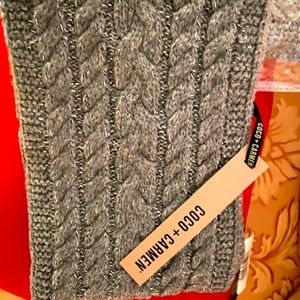 Coco + Carmen Headband!